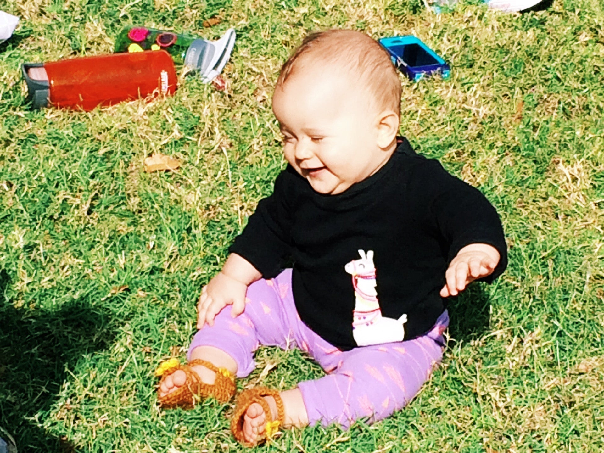 Crochet Baby Sandals with Flower