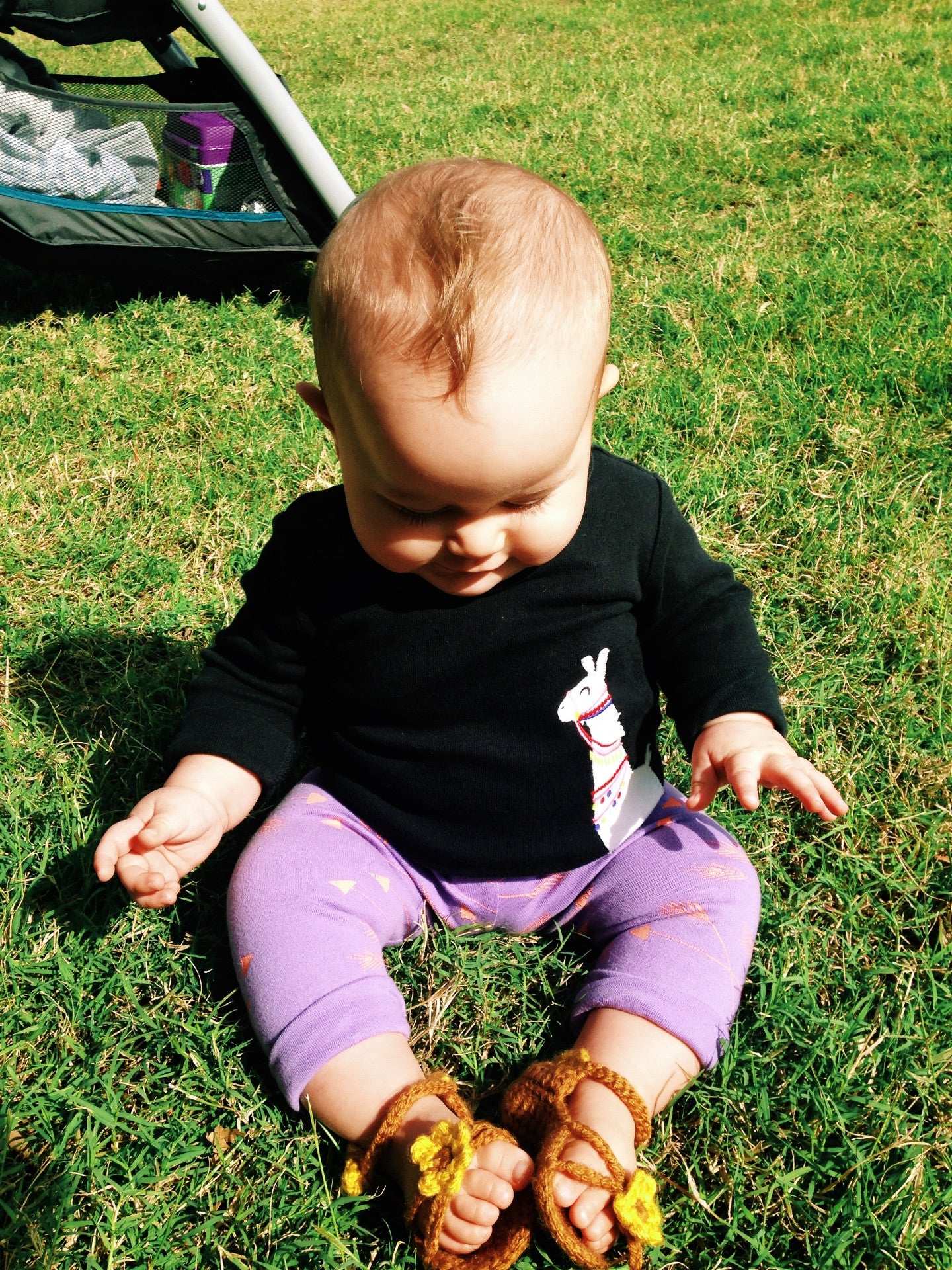 Crochet Baby Sandals with Flower