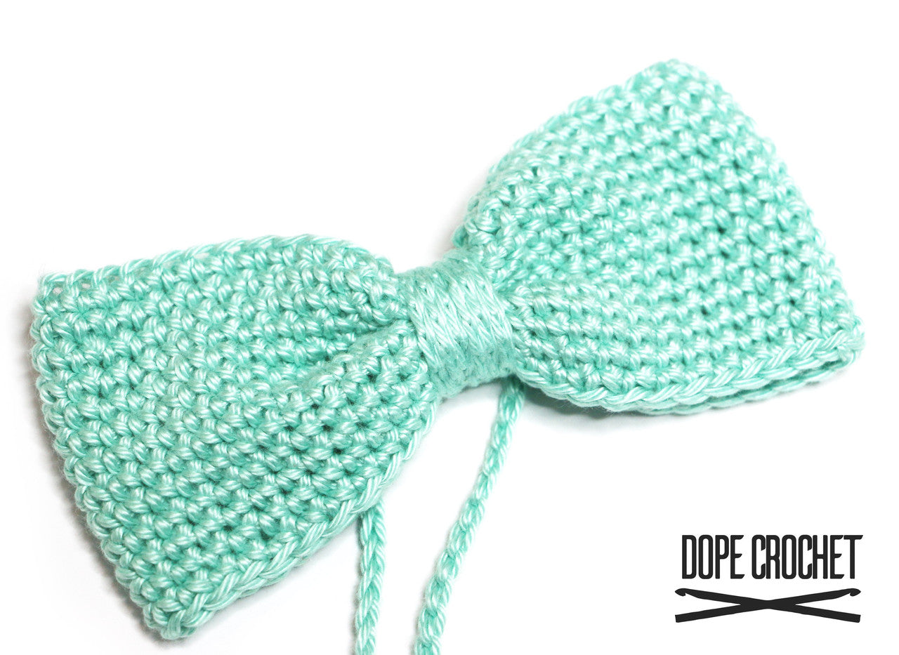 BOYFRIEND Crochet Bow Tie