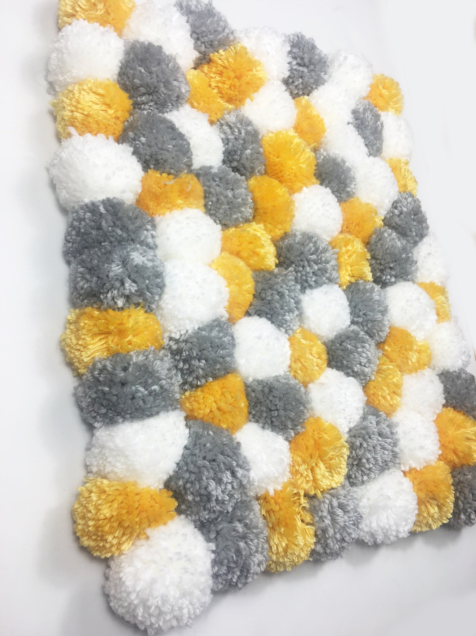 Pom Pom Rug