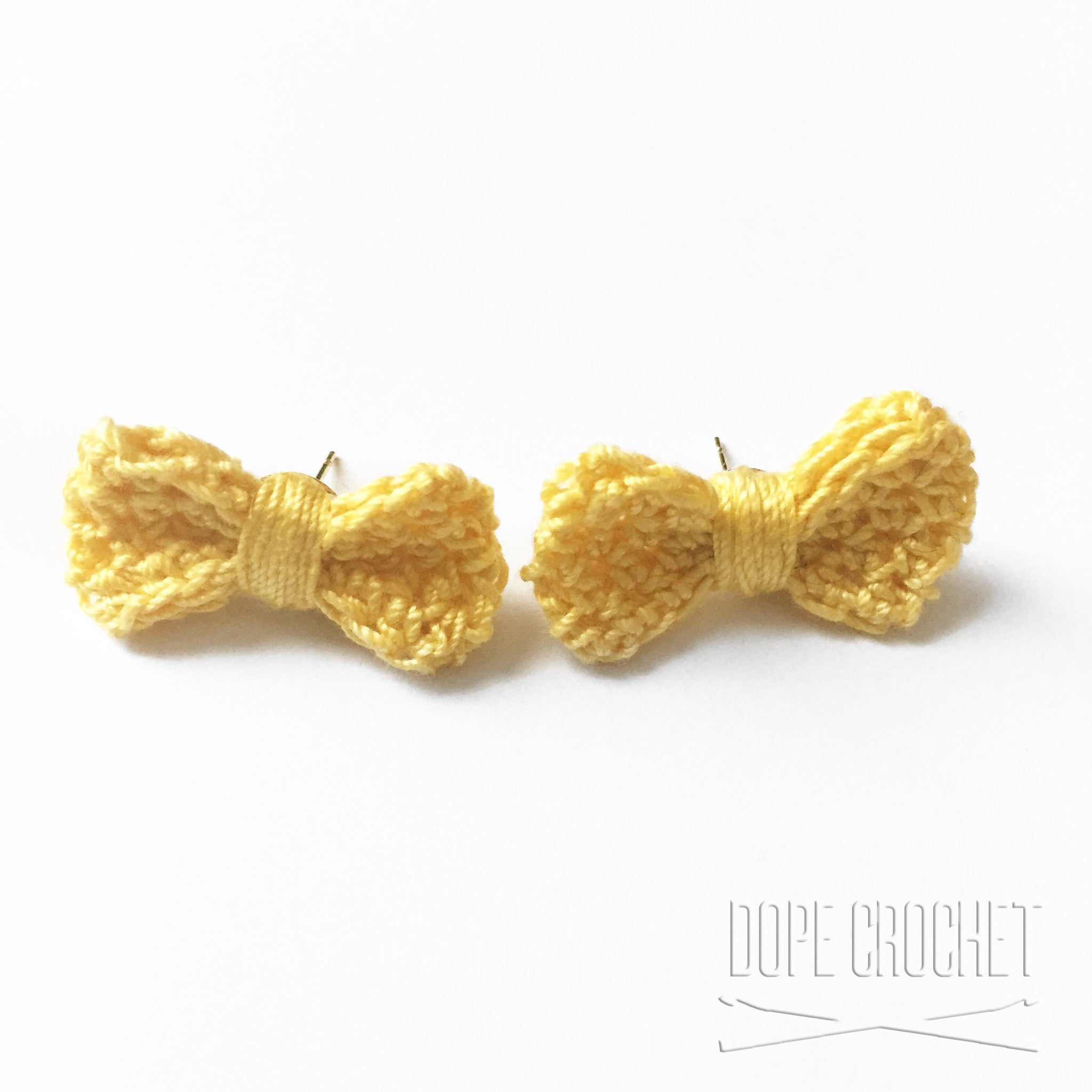 BOW Stud earrings